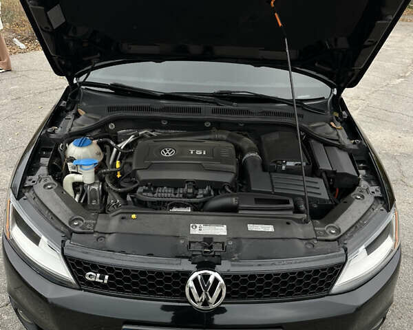 Черный Фольксваген Джетта, объемом двигателя 1.8 л и пробегом 120 тыс. км за 12500 $, фото 3 на Automoto.ua