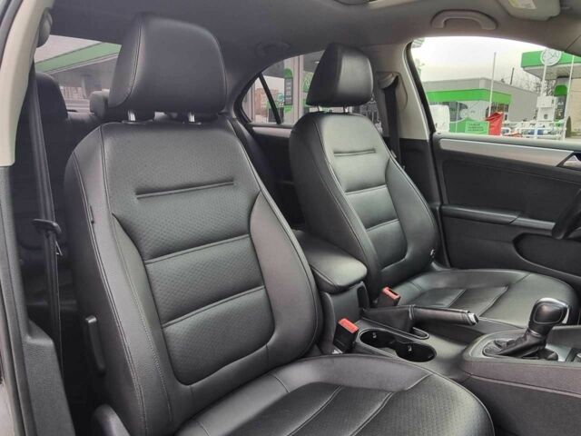 Чорний Фольксваген Джетта, об'ємом двигуна 1.8 л та пробігом 158 тис. км за 8699 $, фото 3 на Automoto.ua