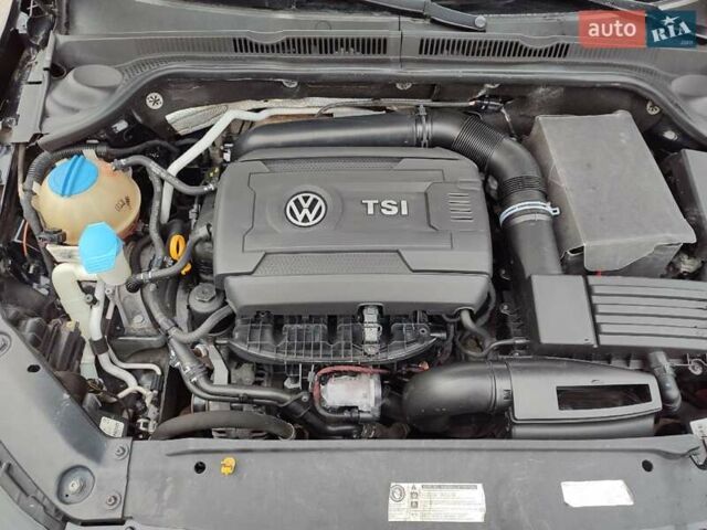 Черный Фольксваген Джетта, объемом двигателя 1.8 л и пробегом 171 тыс. км за 9300 $, фото 2 на Automoto.ua