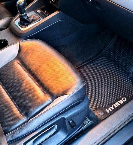 Чорний Фольксваген Джетта, об'ємом двигуна 1.4 л та пробігом 241 тис. км за 8599 $, фото 2 на Automoto.ua