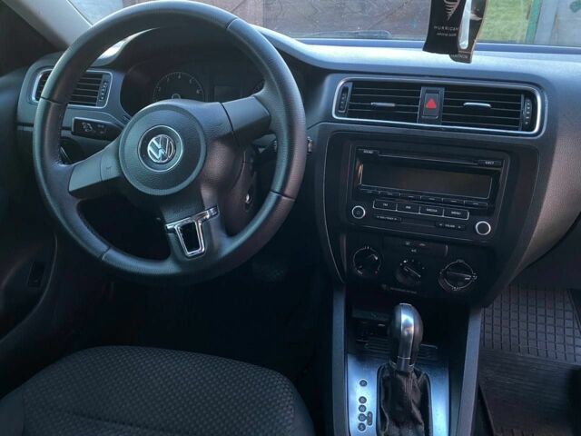 Черный Фольксваген Джетта, объемом двигателя 2 л и пробегом 200 тыс. км за 7500 $, фото 1 на Automoto.ua