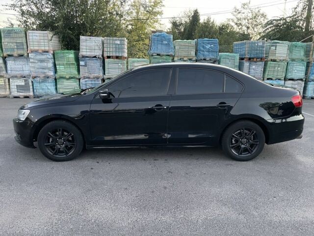 Черный Фольксваген Джетта, объемом двигателя 1.8 л и пробегом 250 тыс. км за 7900 $, фото 3 на Automoto.ua