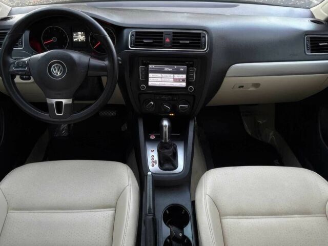 Черный Фольксваген Джетта, объемом двигателя 1.8 л и пробегом 86 тыс. км за 7000 $, фото 8 на Automoto.ua