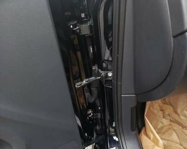 Черный Фольксваген Джетта, объемом двигателя 1.8 л и пробегом 157 тыс. км за 11999 $, фото 24 на Automoto.ua