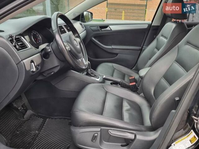 Чорний Фольксваген Джетта, об'ємом двигуна 1.8 л та пробігом 158 тис. км за 8699 $, фото 40 на Automoto.ua