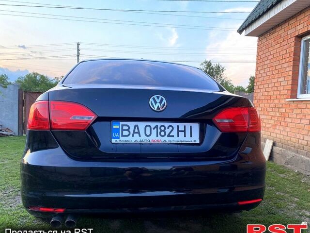 Черный Фольксваген Джетта, объемом двигателя 2 л и пробегом 200 тыс. км за 7999 $, фото 2 на Automoto.ua