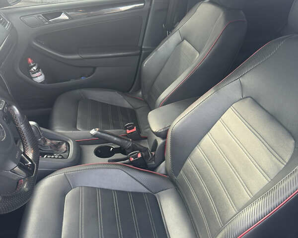 Черный Фольксваген Джетта, объемом двигателя 2 л и пробегом 190 тыс. км за 11700 $, фото 17 на Automoto.ua