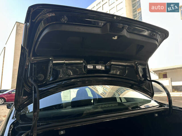 Черный Фольксваген Джетта, объемом двигателя 1.8 л и пробегом 270 тыс. км за 8600 $, фото 13 на Automoto.ua