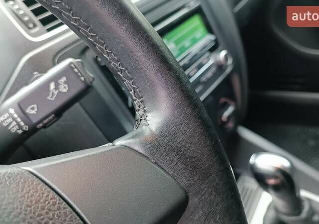 Фольксваген Джетта 2014 у Харкові на Automoto.ua Чорний Фольксваген Джетта, об'ємом двигуна 2 л та пробігом 151 тис. км за 9000 $, фото 22 на Automoto.ua