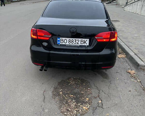 Черный Фольксваген Джетта, объемом двигателя 2 л и пробегом 315 тыс. км за 7800 $, фото 3 на Automoto.ua