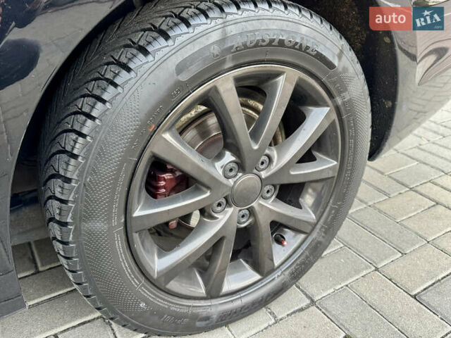 Черный Фольксваген Джетта, объемом двигателя 1.8 л и пробегом 220 тыс. км за 8500 $, фото 19 на Automoto.ua