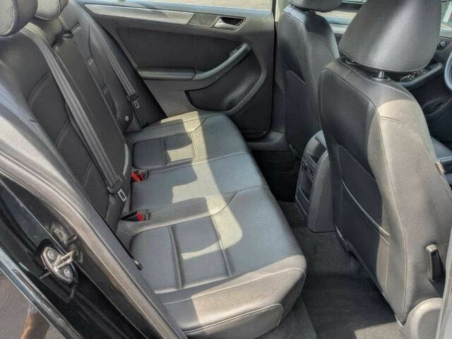 Черный Фольксваген Джетта, объемом двигателя 2 л и пробегом 86 тыс. км за 8500 $, фото 10 на Automoto.ua