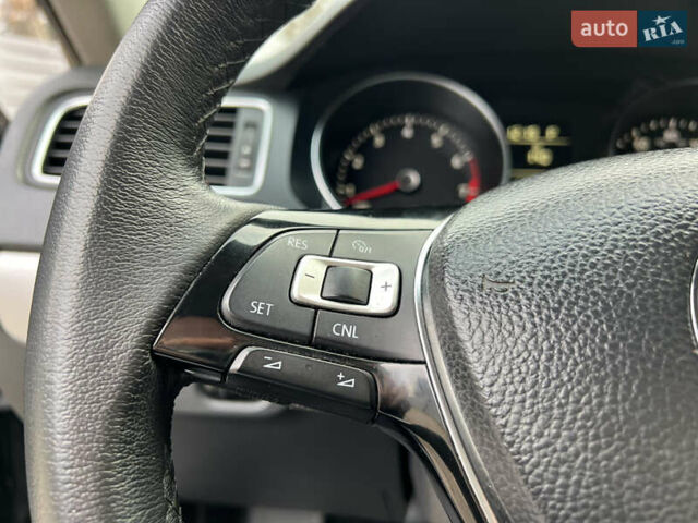 Чорний Фольксваген Джетта, об'ємом двигуна 1.8 л та пробігом 200 тис. км за 8400 $, фото 19 на Automoto.ua