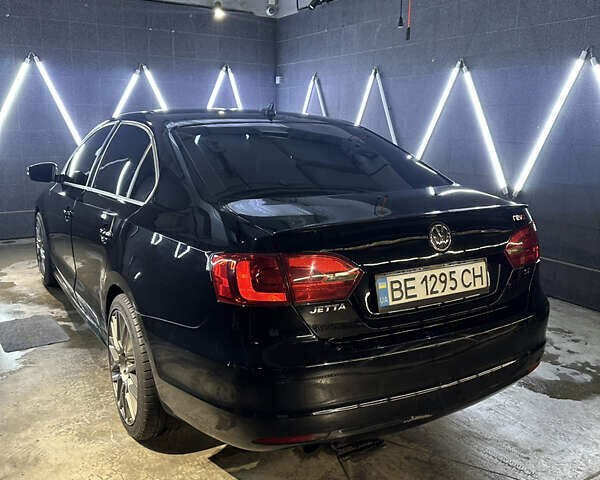 Черный Фольксваген Джетта, объемом двигателя 1.8 л и пробегом 188 тыс. км за 10000 $, фото 7 на Automoto.ua