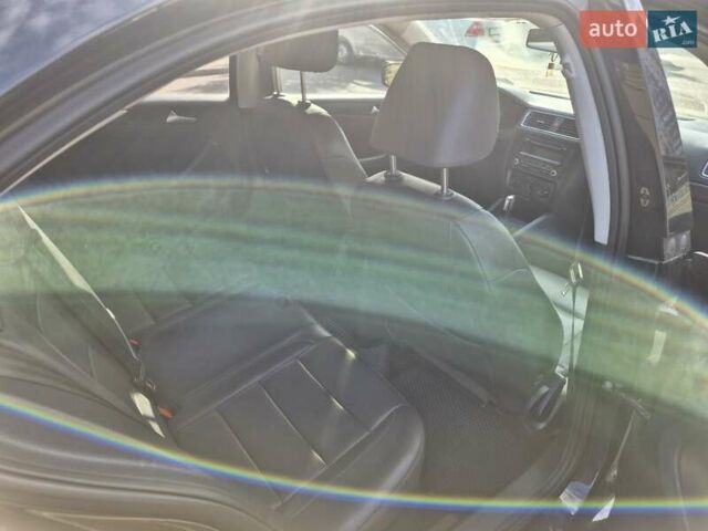 Черный Фольксваген Джетта, объемом двигателя 2 л и пробегом 250 тыс. км за 7500 $, фото 10 на Automoto.ua