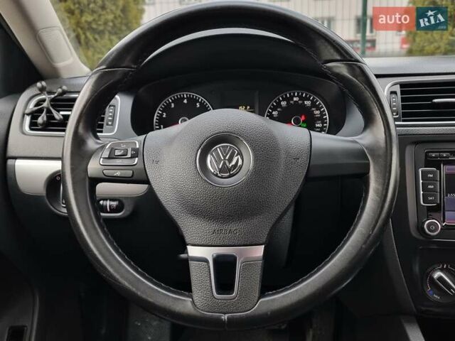 Чорний Фольксваген Джетта, об'ємом двигуна 1.8 л та пробігом 158 тис. км за 8699 $, фото 56 на Automoto.ua