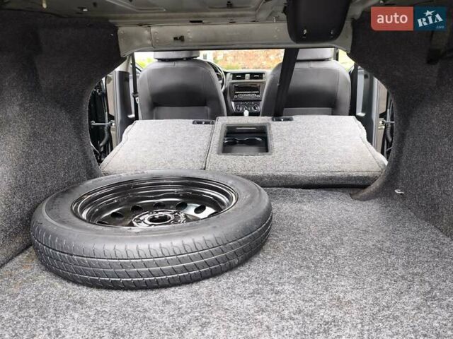 Черный Фольксваген Джетта, объемом двигателя 2 л и пробегом 223 тыс. км за 8600 $, фото 39 на Automoto.ua