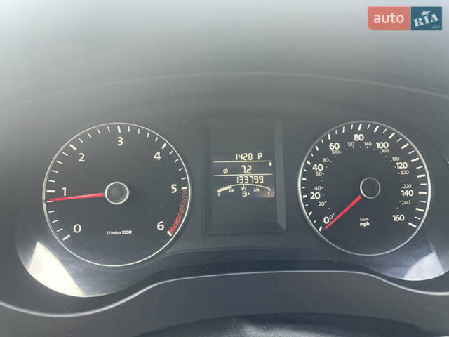 Черный Фольксваген Джетта, объемом двигателя 2 л и пробегом 133 тыс. км за 11000 $, фото 13 на Automoto.ua