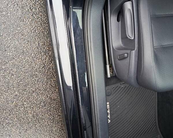 Черный Фольксваген Джетта, объемом двигателя 1.8 л и пробегом 157 тыс. км за 11999 $, фото 13 на Automoto.ua