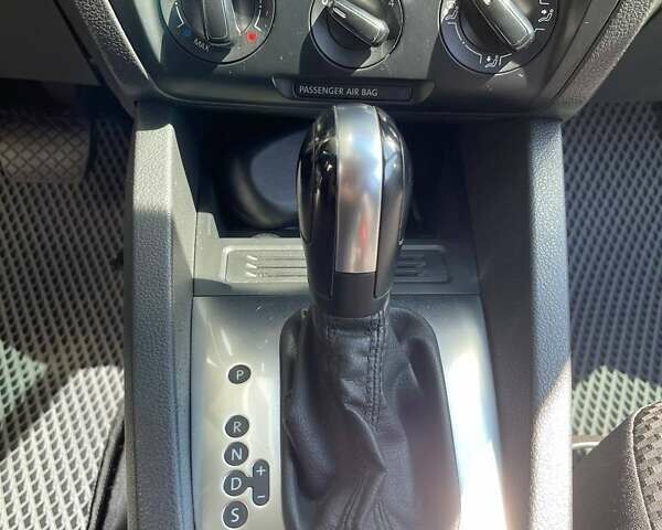 Черный Фольксваген Джетта, объемом двигателя 1.98 л и пробегом 231 тыс. км за 8500 $, фото 13 на Automoto.ua