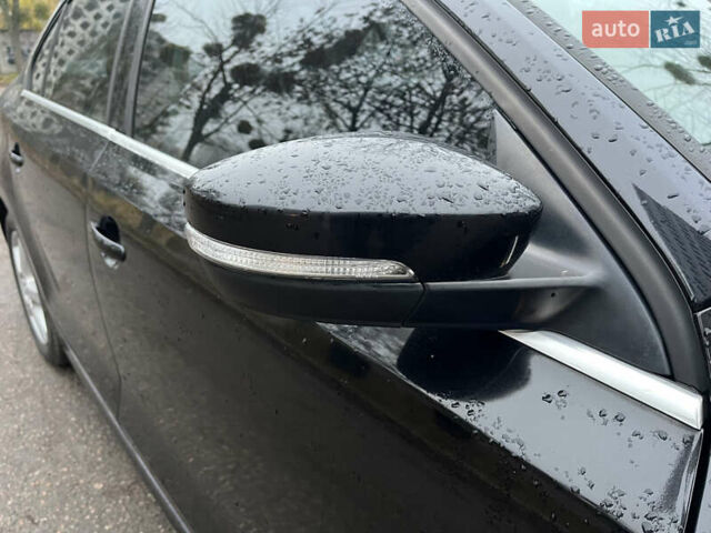 Черный Фольксваген Джетта, объемом двигателя 1.98 л и пробегом 145 тыс. км за 9400 $, фото 8 на Automoto.ua