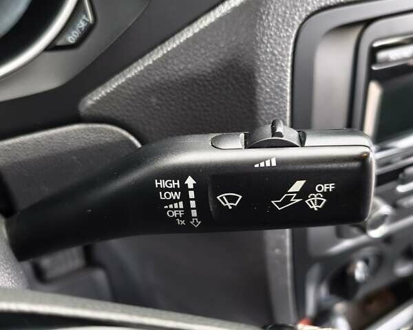 Черный Фольксваген Джетта, объемом двигателя 2 л и пробегом 223 тыс. км за 8600 $, фото 28 на Automoto.ua