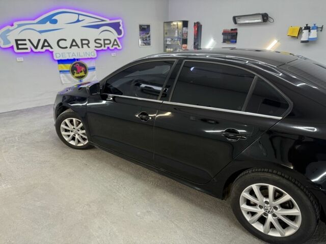 Чорний Фольксваген Джетта, об'ємом двигуна 2 л та пробігом 183 тис. км за 9200 $, фото 16 на Automoto.ua