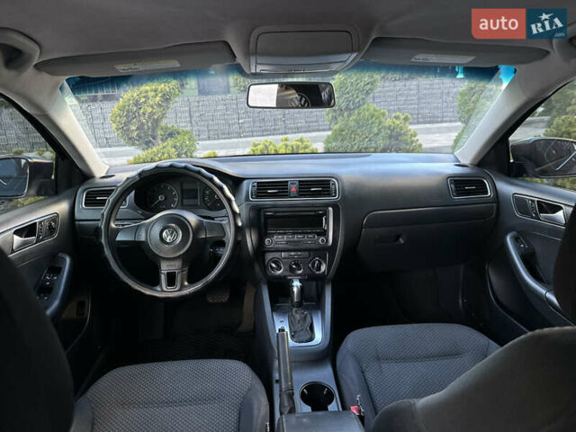 Чорний Фольксваген Джетта, об'ємом двигуна 2 л та пробігом 182 тис. км за 7700 $, фото 26 на Automoto.ua