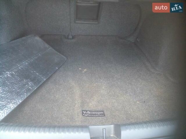 Черный Фольксваген Джетта, объемом двигателя 2 л и пробегом 171 тыс. км за 13200 $, фото 4 на Automoto.ua