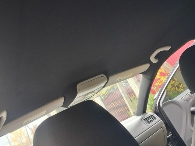 Фольксваген Джетта 2014 в Коростене на Automoto.ua Черный Фольксваген Джетта, объемом двигателя 2 л и пробегом 250 тыс. км за 8500 $, фото 8 на Automoto.ua