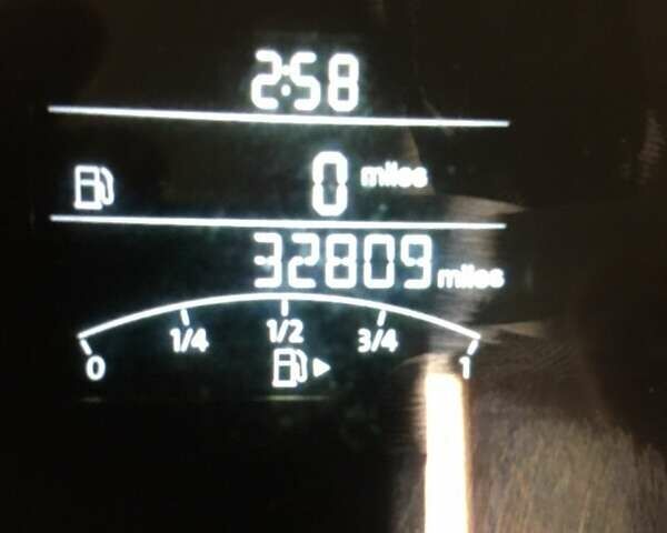 Черный Фольксваген Джетта, объемом двигателя 1.98 л и пробегом 134 тыс. км за 8500 $, фото 20 на Automoto.ua