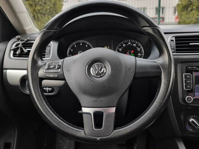 Чорний Фольксваген Джетта, об'ємом двигуна 1.8 л та пробігом 158 тис. км за 8699 $, фото 5 на Automoto.ua