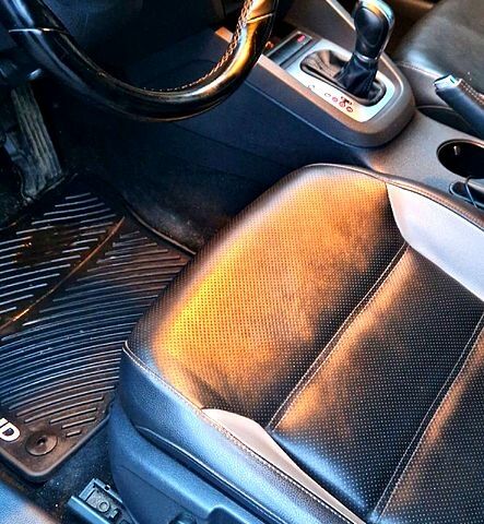 Чорний Фольксваген Джетта, об'ємом двигуна 1.4 л та пробігом 241 тис. км за 8599 $, фото 11 на Automoto.ua