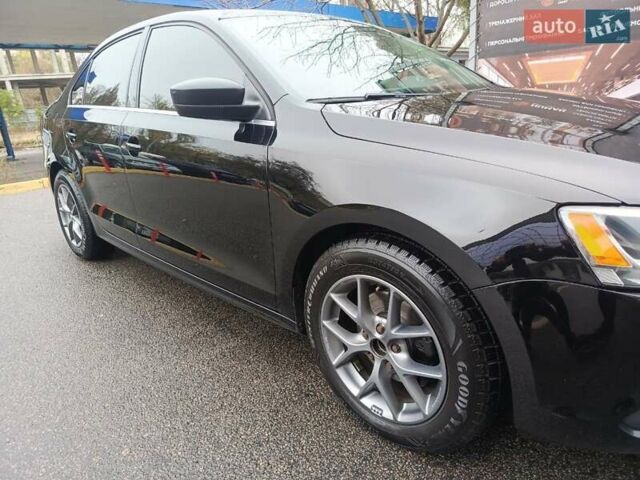 Черный Фольксваген Джетта, объемом двигателя 1.8 л и пробегом 157 тыс. км за 11999 $, фото 11 на Automoto.ua