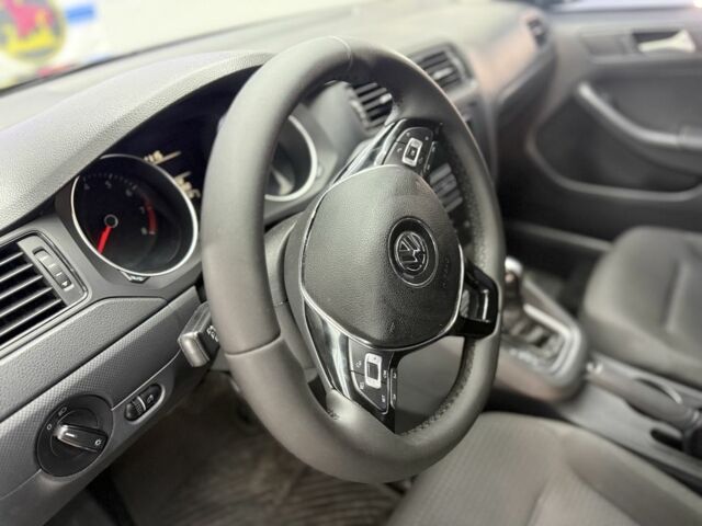 Чорний Фольксваген Джетта, об'ємом двигуна 2 л та пробігом 183 тис. км за 9200 $, фото 11 на Automoto.ua