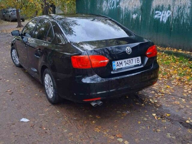 Фольксваген Джетта 2014 в Коростене на Automoto.ua Черный Фольксваген Джетта, объемом двигателя 2 л и пробегом 250 тыс. км за 8500 $, фото 3 на Automoto.ua