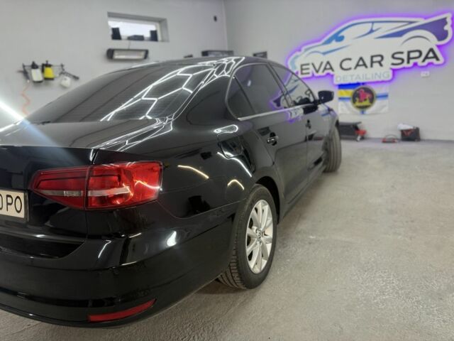 Чорний Фольксваген Джетта, об'ємом двигуна 2 л та пробігом 183 тис. км за 9200 $, фото 17 на Automoto.ua