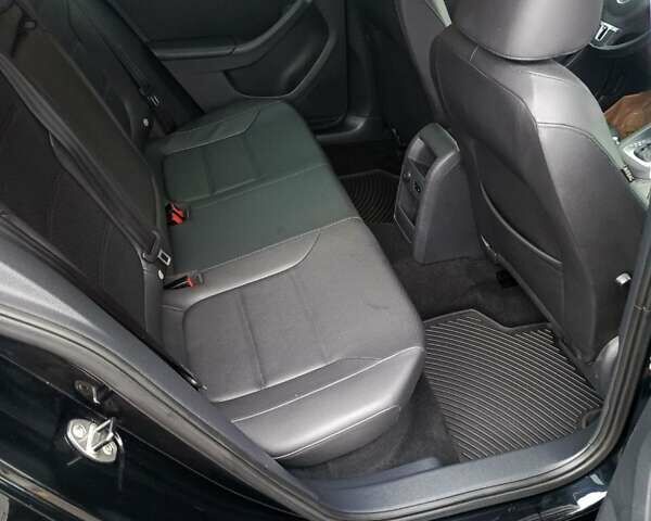 Черный Фольксваген Джетта, объемом двигателя 1.8 л и пробегом 157 тыс. км за 11999 $, фото 18 на Automoto.ua