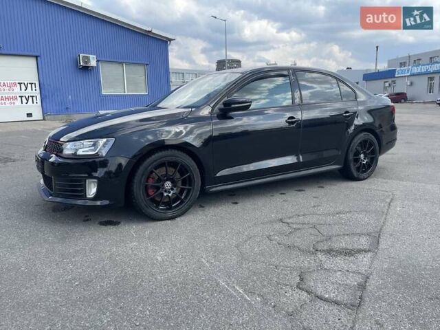 Чорний Фольксваген Джетта, об'ємом двигуна 2 л та пробігом 111 тис. км за 9900 $, фото 4 на Automoto.ua
