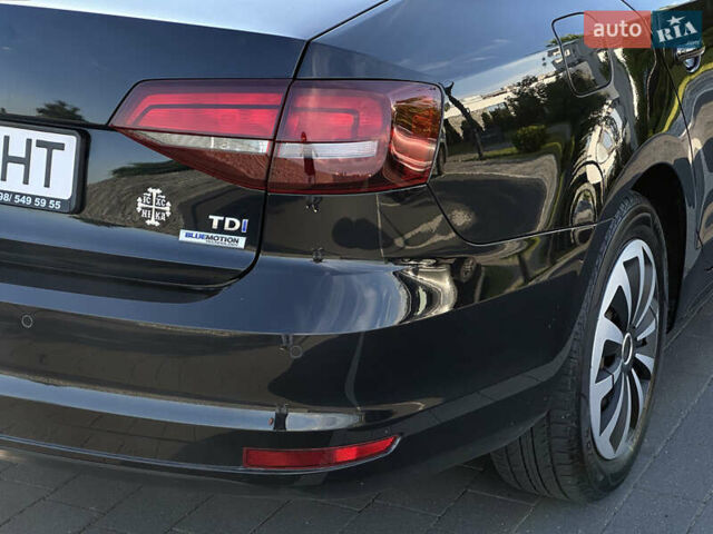 Фольксваген Джетта 2015 у Мукачеве на Automoto.ua Чорний Фольксваген Джетта, об'ємом двигуна 1.97 л та пробігом 270 тис. км за 10699 $, фото 12 на Automoto.ua