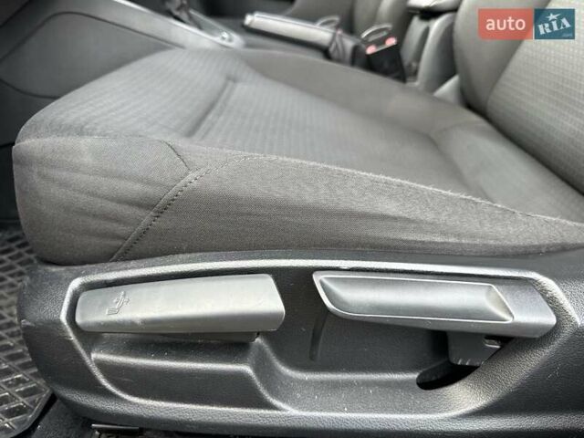 Чорний Фольксваген Джетта, об'ємом двигуна 1.98 л та пробігом 182 тис. км за 7600 $, фото 14 на Automoto.ua