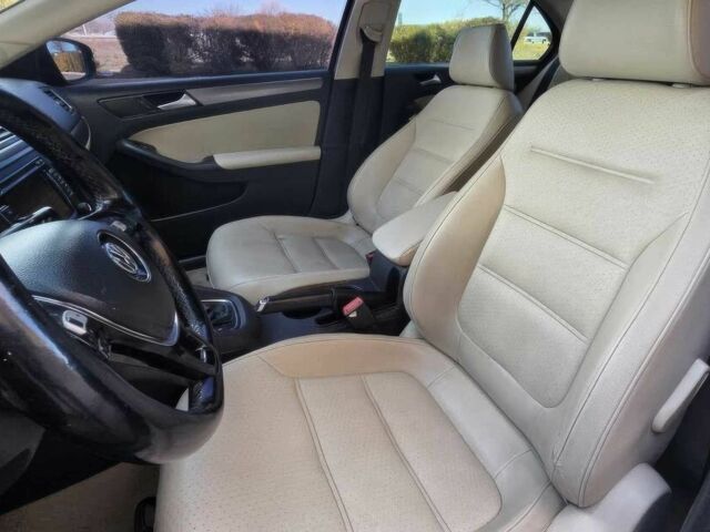 Черный Фольксваген Джетта, объемом двигателя 2 л и пробегом 79 тыс. км за 7899 $, фото 8 на Automoto.ua