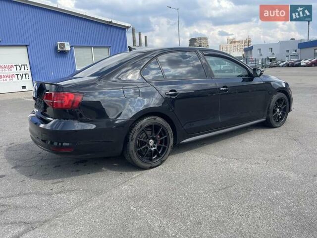 Чорний Фольксваген Джетта, об'ємом двигуна 2 л та пробігом 111 тис. км за 9900 $, фото 21 на Automoto.ua