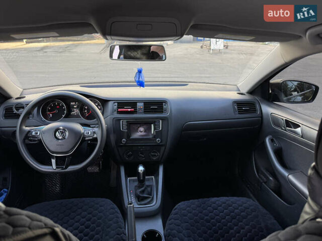 Черный Фольксваген Джетта, объемом двигателя 1.4 л и пробегом 123 тыс. км за 9600 $, фото 8 на Automoto.ua