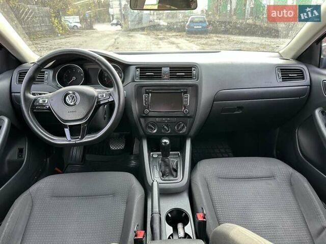 Чорний Фольксваген Джетта, об'ємом двигуна 1.98 л та пробігом 182 тис. км за 7600 $, фото 12 на Automoto.ua