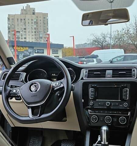 Черный Фольксваген Джетта, объемом двигателя 1.97 л и пробегом 86 тыс. км за 11850 $, фото 4 на Automoto.ua