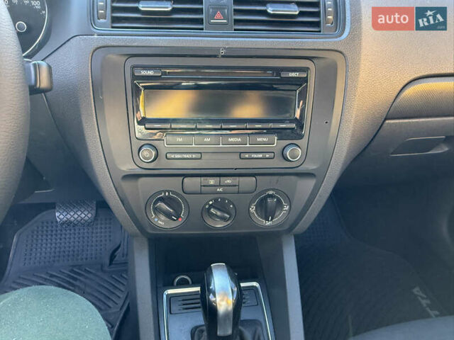 Чорний Фольксваген Джетта, об'ємом двигуна 1.98 л та пробігом 208 тис. км за 8600 $, фото 8 на Automoto.ua