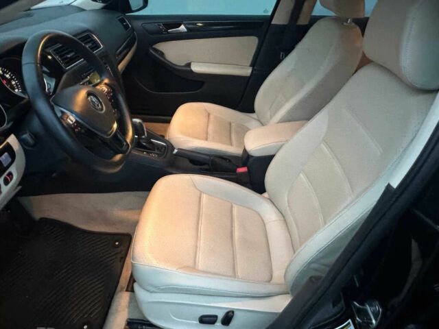 Чорний Фольксваген Джетта, об'ємом двигуна 2 л та пробігом 70 тис. км за 6100 $, фото 8 на Automoto.ua