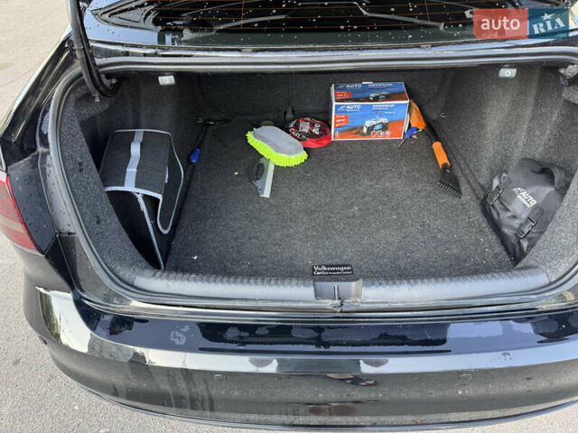 Черный Фольксваген Джетта, объемом двигателя 1.4 л и пробегом 123 тыс. км за 9600 $, фото 12 на Automoto.ua