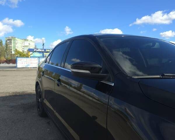 Черный Фольксваген Джетта, объемом двигателя 2 л и пробегом 194 тыс. км за 10800 $, фото 3 на Automoto.ua